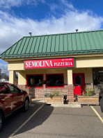 Semolina Pizzeria food