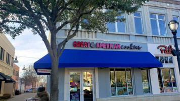 Great American Cookies Firewheel Town Center inside