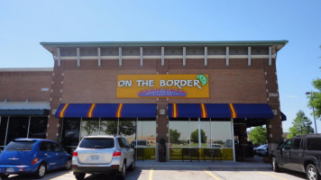 On The Border Mexican Grill Cantina Willowbend outside