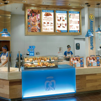 Auntie Anne's food