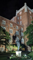 Oklahoma Memorial Union Food Court inside