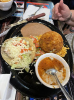 Los Comales Mexican food
