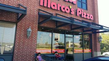 Marco's Pizza food