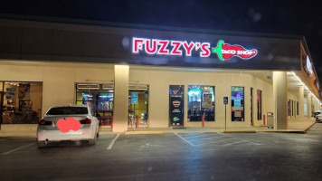 Fuzzy's Taco Shop outside