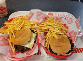 Freddy's Frozen Custard Steakburgers food