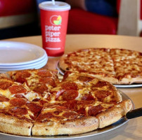 Peter Piper Pizza food