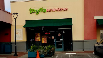 Togo's Sandwiches outside