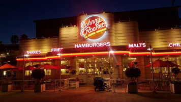 Johnny Rockets outside