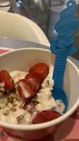 Menchie's Frozen Yogurt food