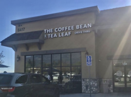 The Coffee Bean Tea Leaf outside