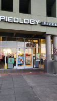 Pieology Pizzeria, San Leandro, Ca outside