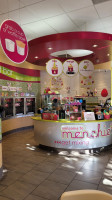 Menchie's Frozen Yogurt food