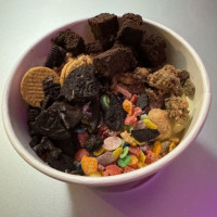 Menchie's Frozen Yogurt food