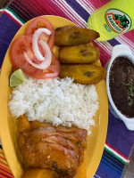 La Cuevita Mexican food