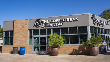 The Coffee Bean Tea Leaf outside