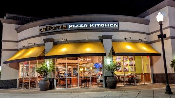 California Pizza Kitchen At Riverside Plaza outside