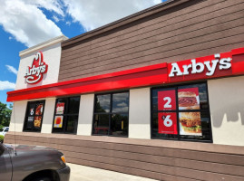 Arby's outside