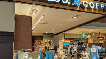 Caribou Coffee food