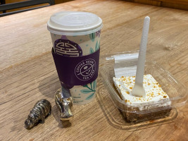 The Coffee Bean Tea Leaf Pearl City food