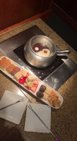 The Melting Pot food