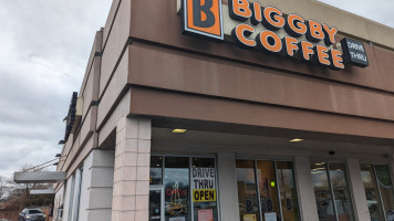 Biggby Coffee outside