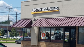 Einstein Bros. Bagels food