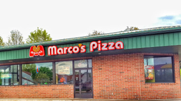 Marco's Pizza food