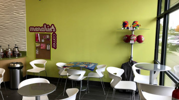 Menchie’s Frozen Yogurt food