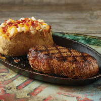 Logan's Roadhouse food