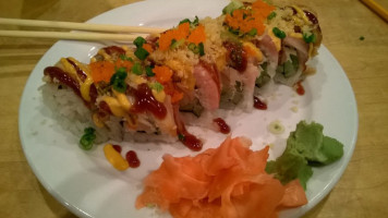 Gosh! Asian Bistro Sushi food