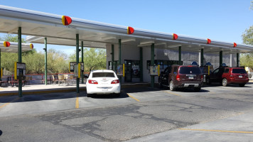 Sonic Drive-in outside