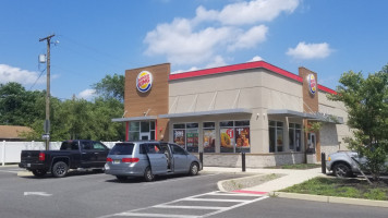 Burger King outside