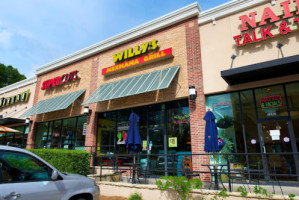 Willy's Mexicana Grill outside