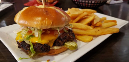 Red Robin Gourmet Burgers And Brews food