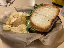 Avenue Bread James St food