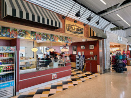 Shapiro's Delicatessen At Ind Airport food