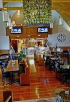 Wooden Door Winery (vandergrift) inside