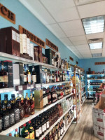 Loudonville Wine Spirits food