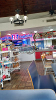 Baskin-robbins inside