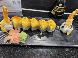 Wave Sushi food