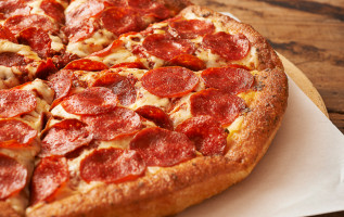 Pizza Hut food