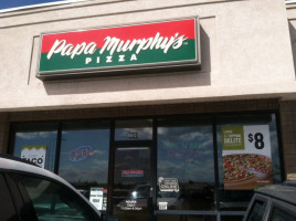 Papa Murphy 's Take 'n ' Bake Pizza outside