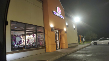 Taco Bell outside