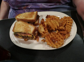 Friendly's food