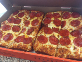 Little Caesars Pizza food