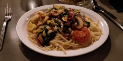 Giovanni's Italian food