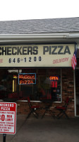 Checker's Pizza inside