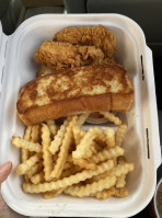 Raising Cane's Chicken Fingers food