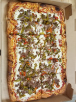 Pag's Pizza food