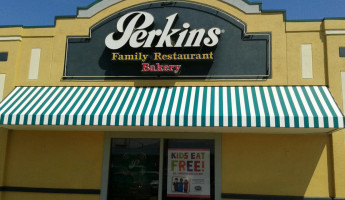Perkins Bakery food